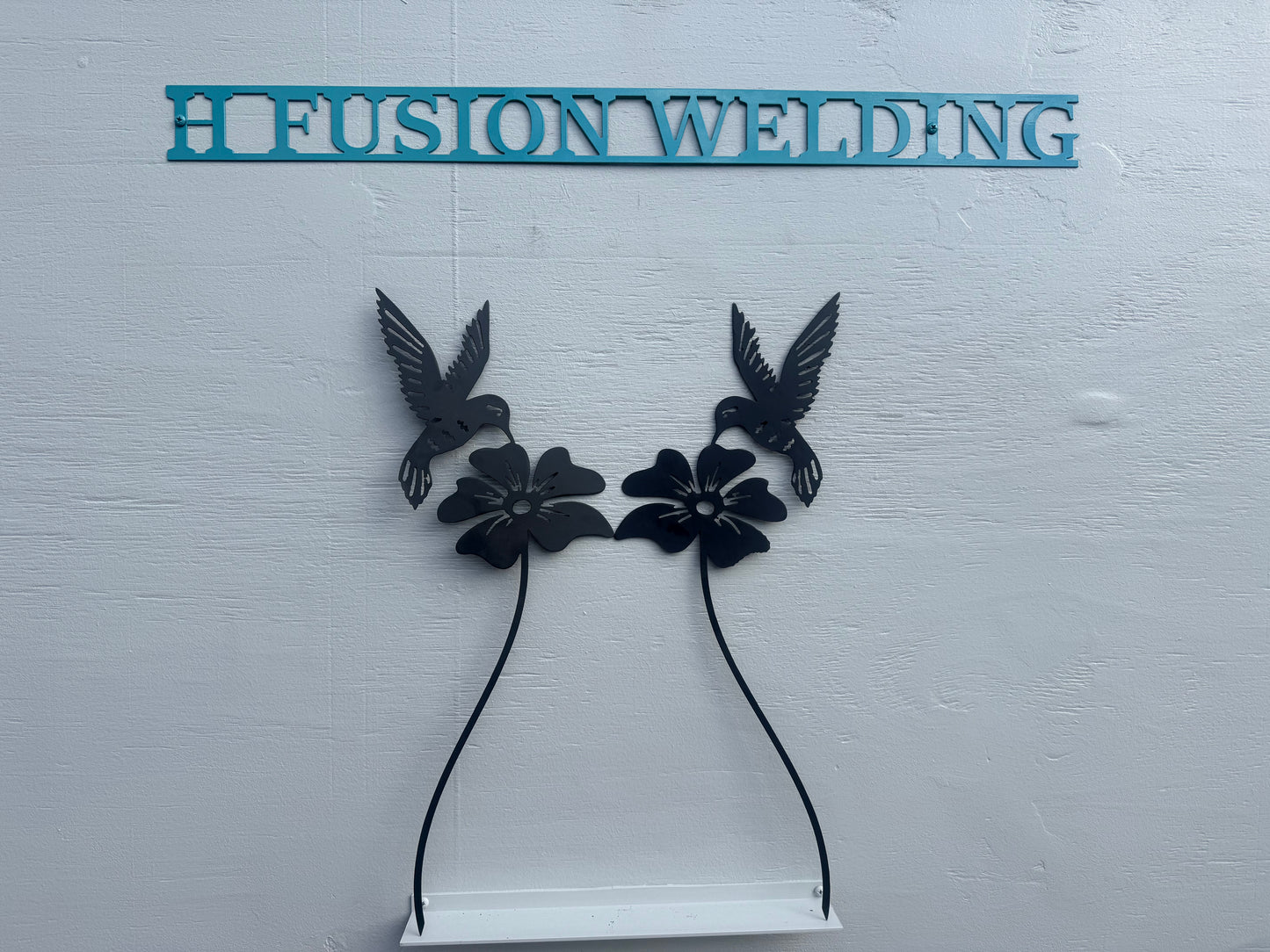 Hummingbirds garden stakes